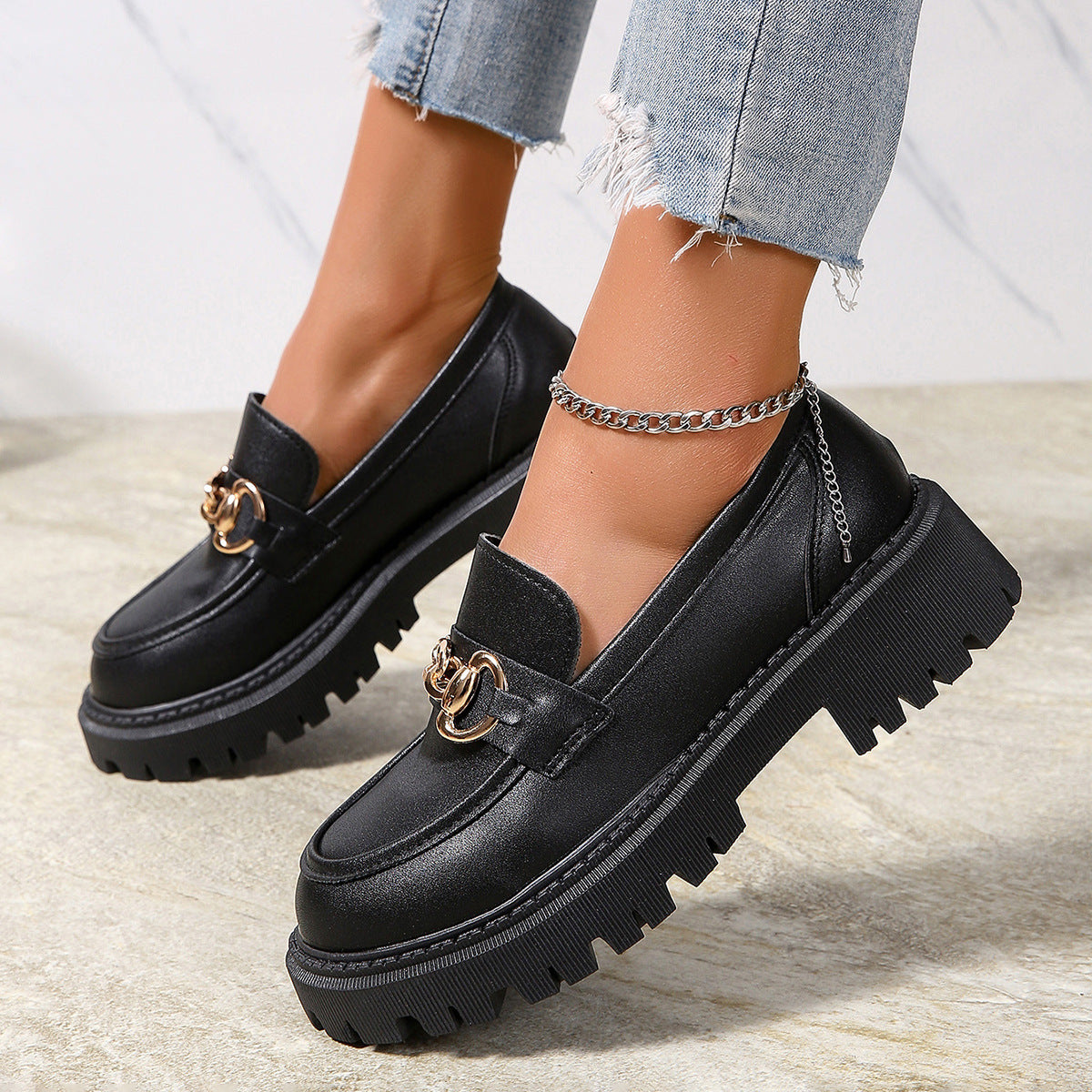 Fiorelle Women's Plus Size British Style Leather Platform Slip-On Loafers