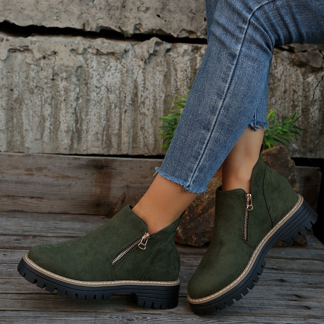 Fiorelle Women's Metro Chelsea Boots - Side-Zip Suede Ankle Boots with Chunky Heel (US 5-10.5)