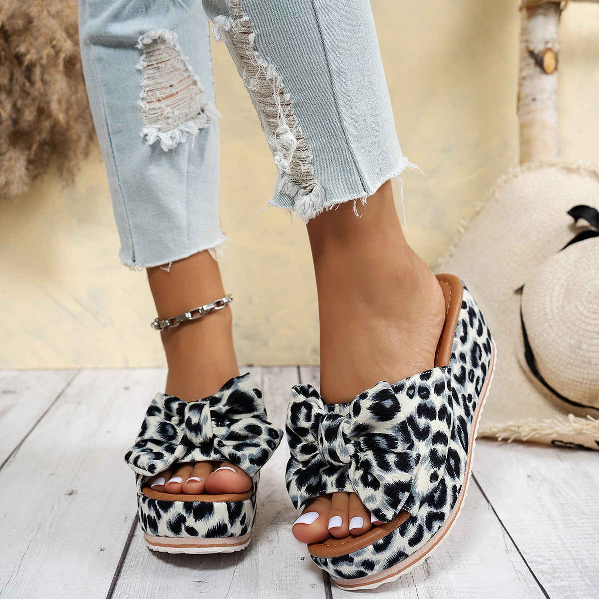 Fiorelle Women’s Sorelle Leopard Print Bow Platform Wedge Slides – Stable Chunky Heel Casual Summer Sandals (US 5–10)