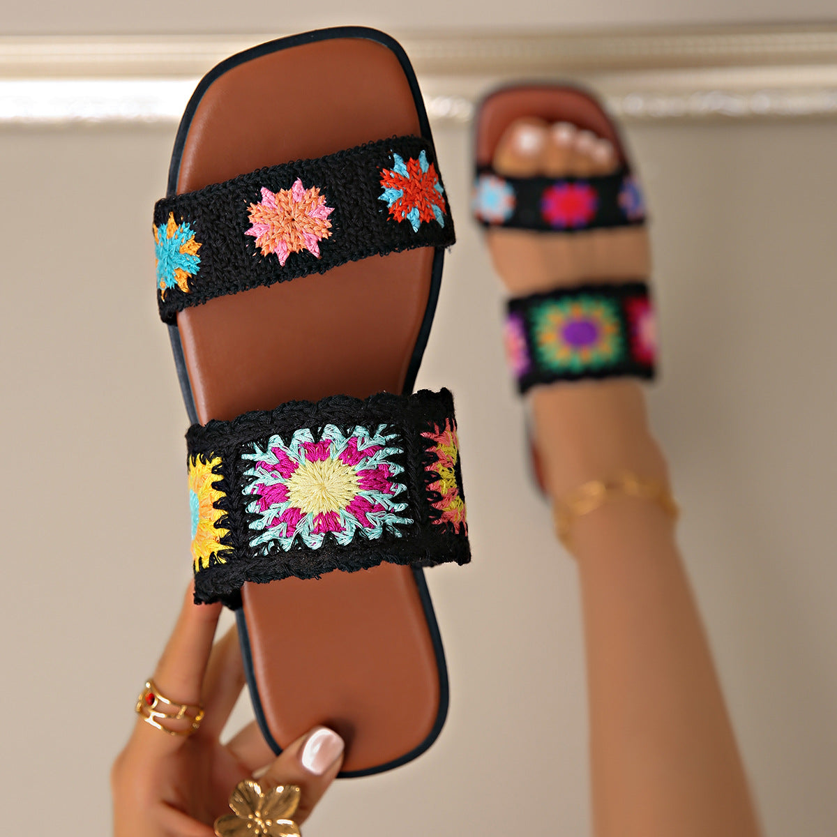 Fiorelle Women’s SunBloom Knit Flat Slides – Square-Toe Boho Embroidered Sandals (US 5–10)