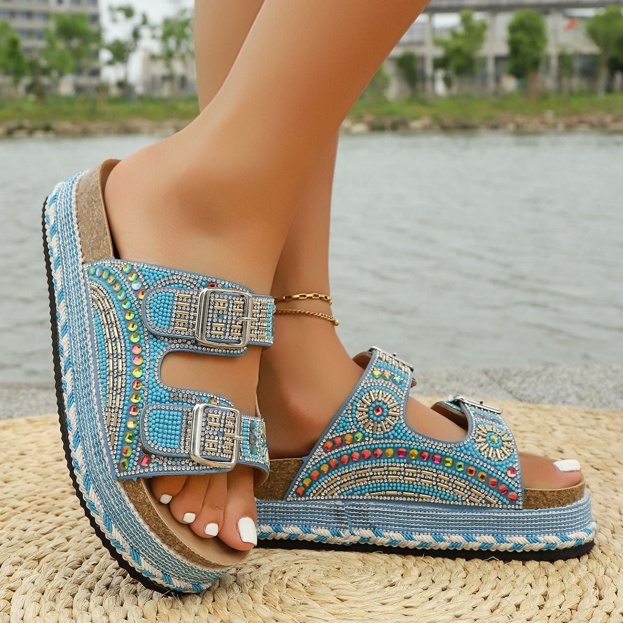 Fiorelle Women’s Calyra Rhinestone Platform Slide Sandals – Boho Metallic Buckle Rope Detail Resort Slides (US 5–10.5)