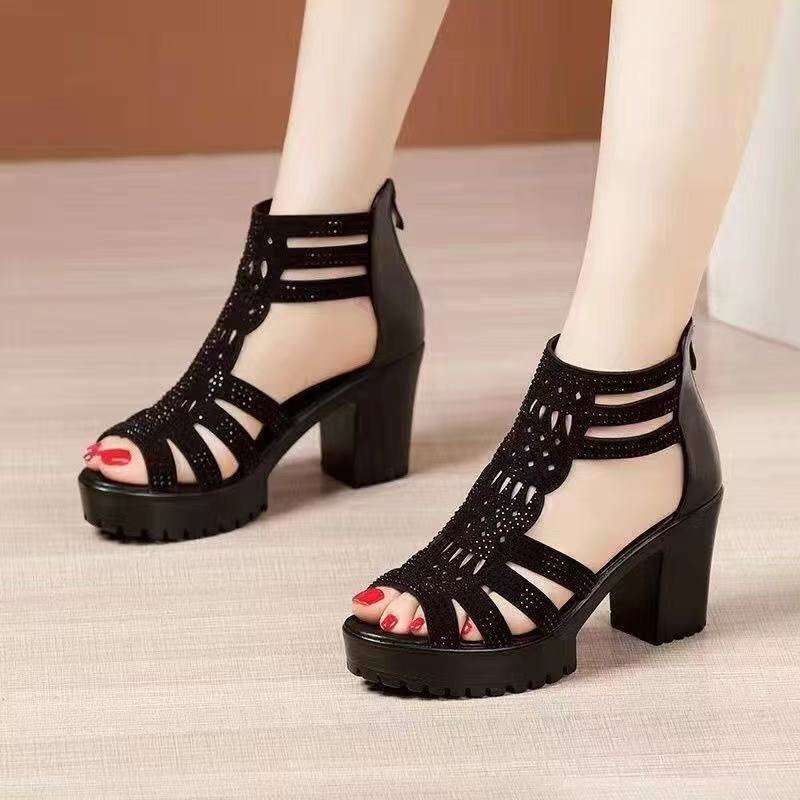 Fiorelle Women’s Alviera Peep-Toe Platform Block Heel Sandals – Soft Sole Roman Style Versatile Chic Sandals (US 4–9)