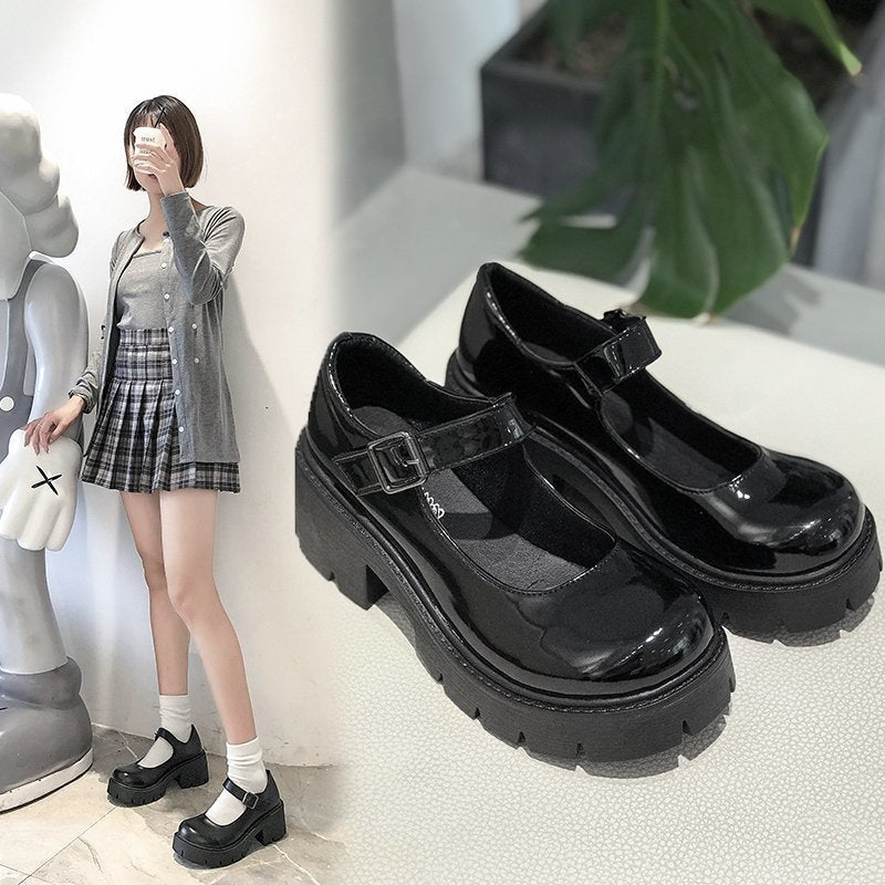 Fiorelle Women’s Plus Size Mary Jane Platform Pumps — Retro Chunky Heel Shoes for JK Fashion & Comfort Fit