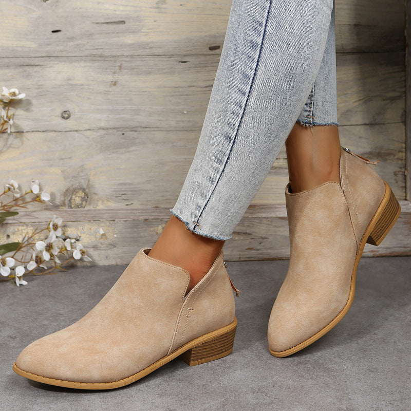 Fiorelle Plus Size Women's British-Inspired Solid-Color Pointed Toe Casual Fashion Boots with Rear Zipper & Low Chunky Hee
