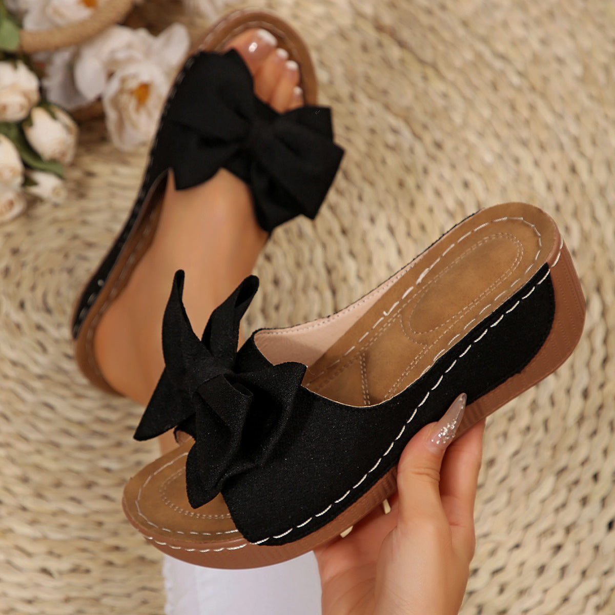 Fiorelle Women’s Liora Bow Flower Platform Wedge Slide Sandals – Peep-Toe Wide Strap Summer Slides (US 5–10.5)