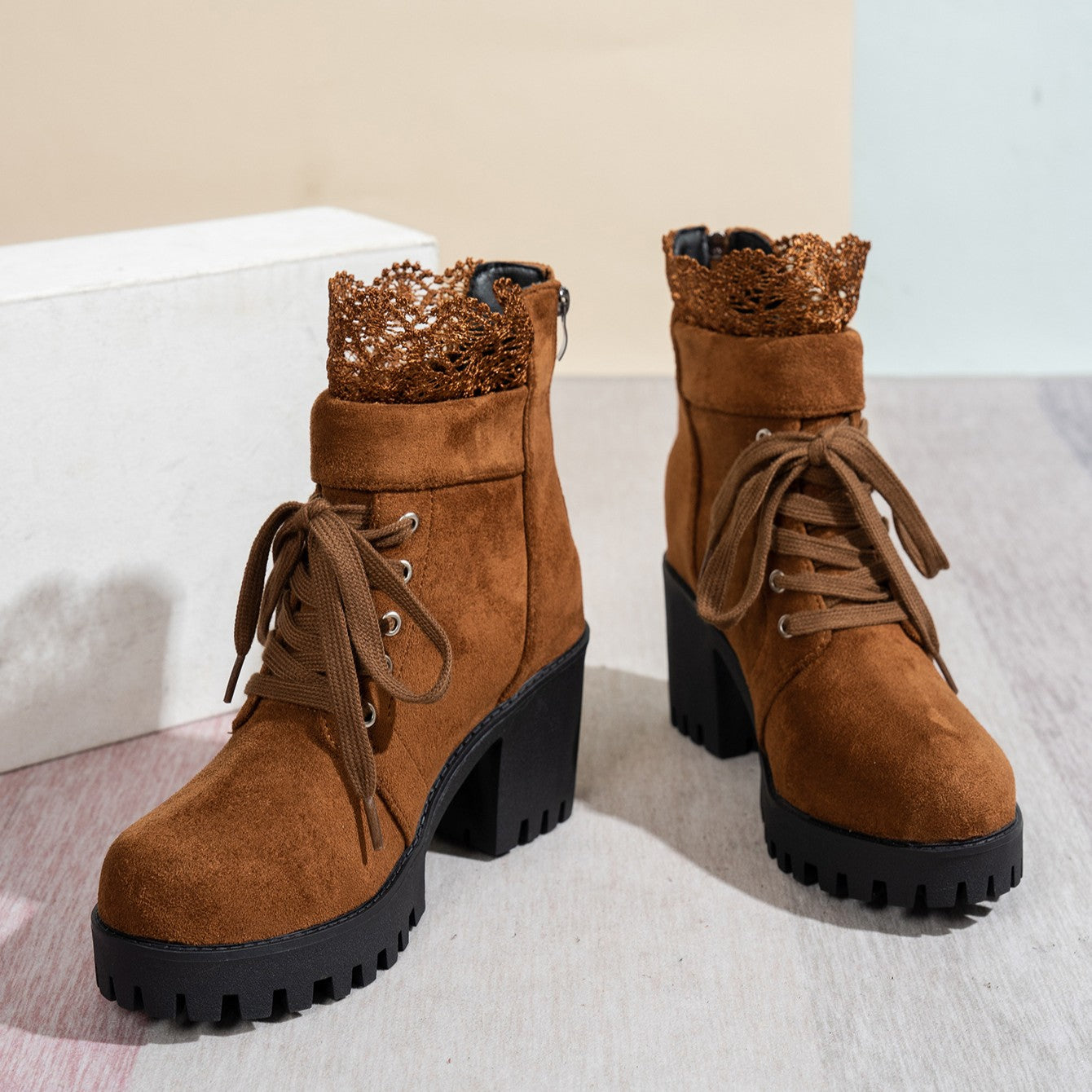 Fiorelle Women's Lace & Suede Heeled Boots - Chunky Heel Round Toe Vintage Ankle Boots (US 5-10.5)