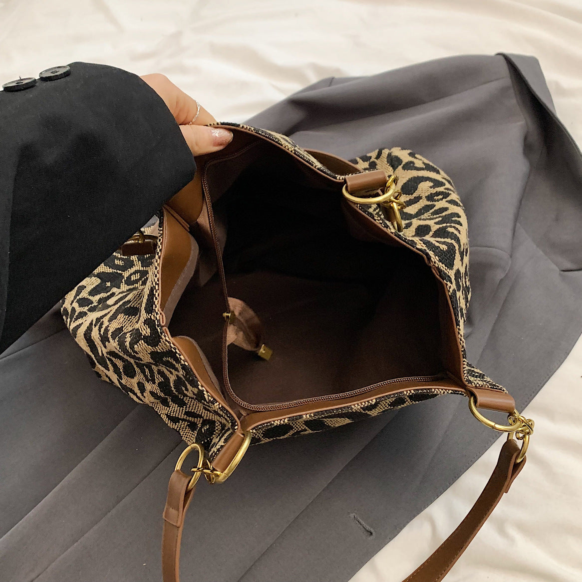 Fiorelle Women‘s Vintage Leopard Print Commuter Tote Spacious Work-to-Weekend Shoulder Bag