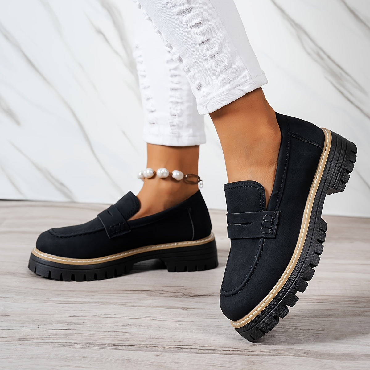 Fiorelle Women's Plus Size Casual Retro Suede Loafers with Chunky Heel Platform
