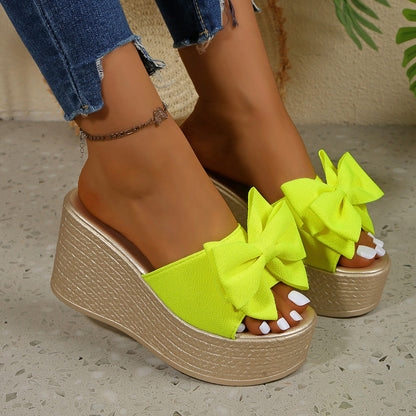 Fiorelle Women’s BowBella Platform Wedge Sandals – Chunky Flatform Summer Shoes (US 4–10.5)