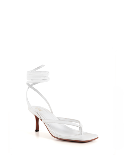 DIANA LACEUP WHITE