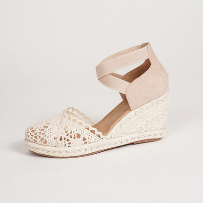 Fiorelle Women’s LaceRoma Ballet Wedge Sandals – Cross-Strap Round Toe Lace Platform Wedge Sandals (US 4–10.5)