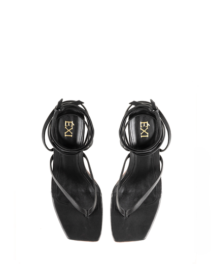 DIANA LACEUP BLACK
