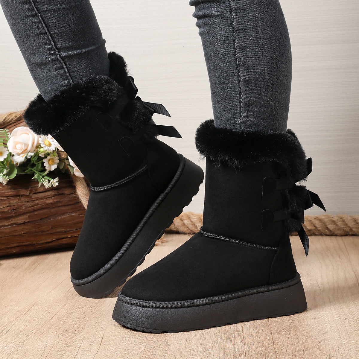 Fiorelle Women’s CozyBow Short Snow Boots – Fleece-Lined Warmth & Anti-Slip Platform (US 5–10)