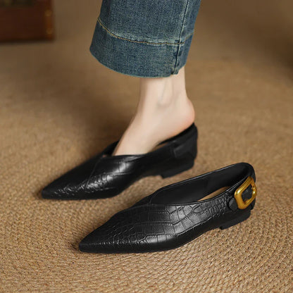 Cavallia Pointed Flats