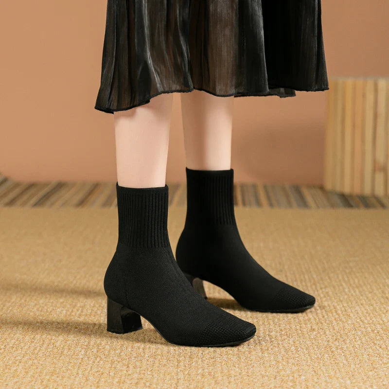 Avanti Knit Boots