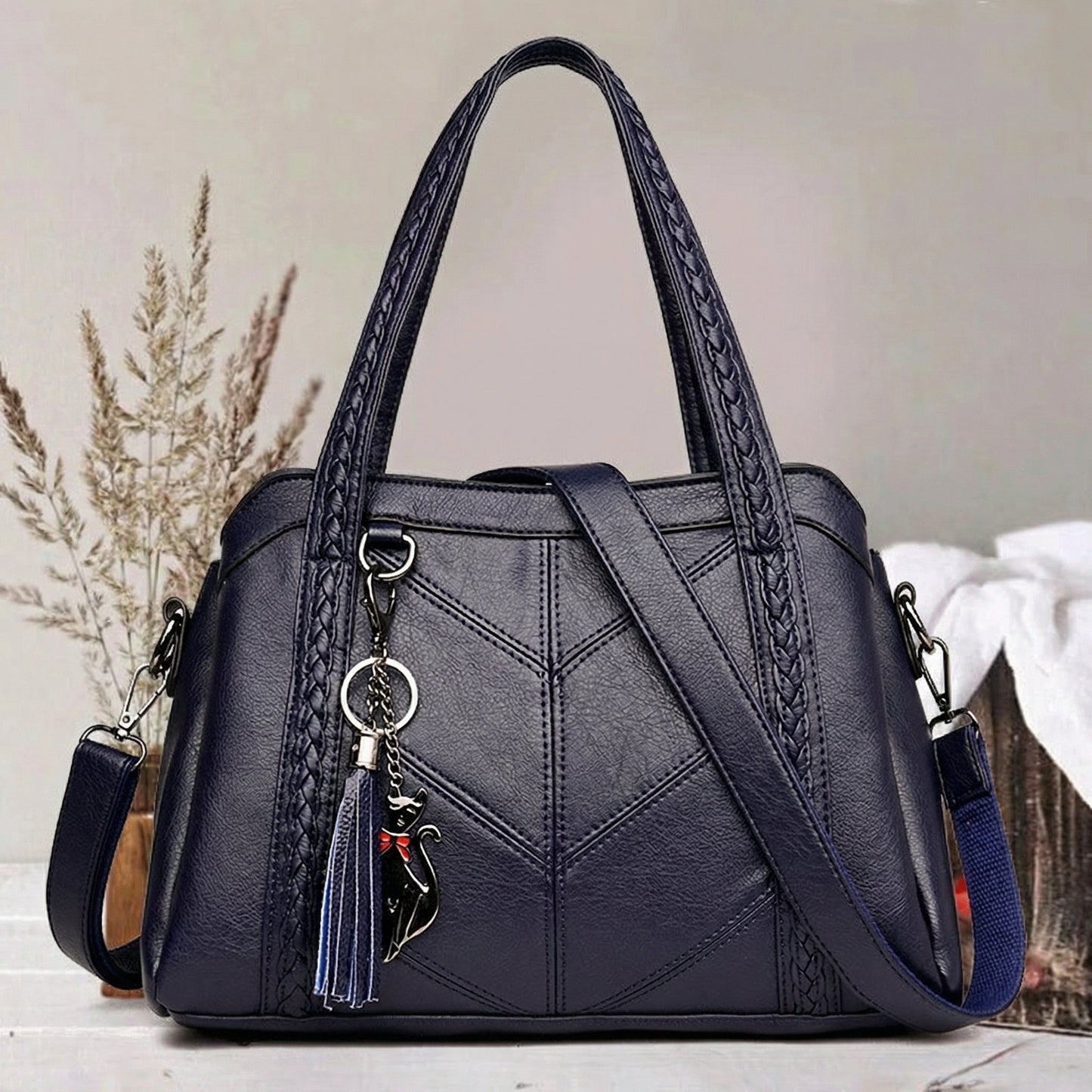 Leonora Shoulder Bag